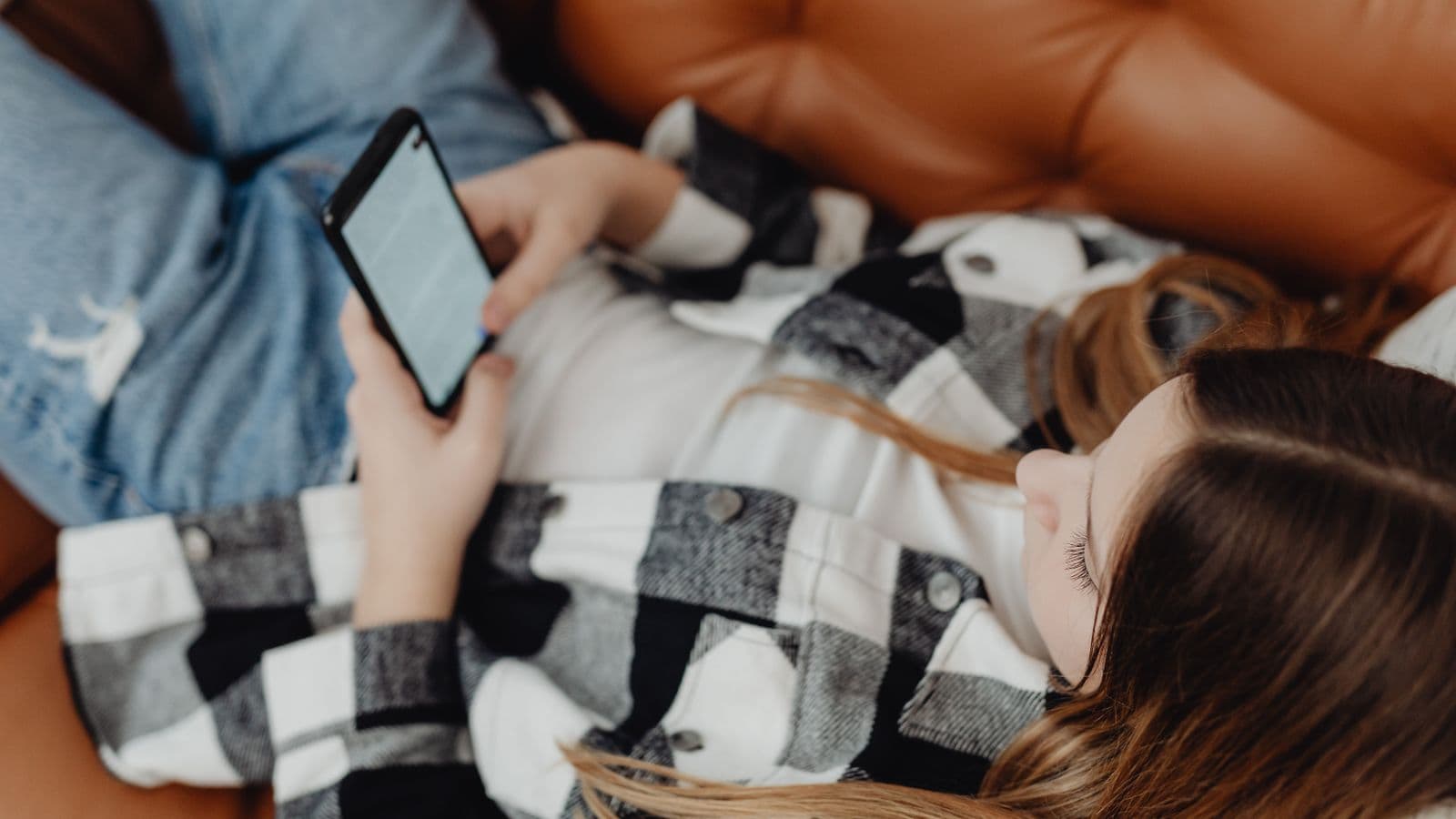 Social Media ab wann? Warum TikTok und Instagram bis 16 warten sollten
